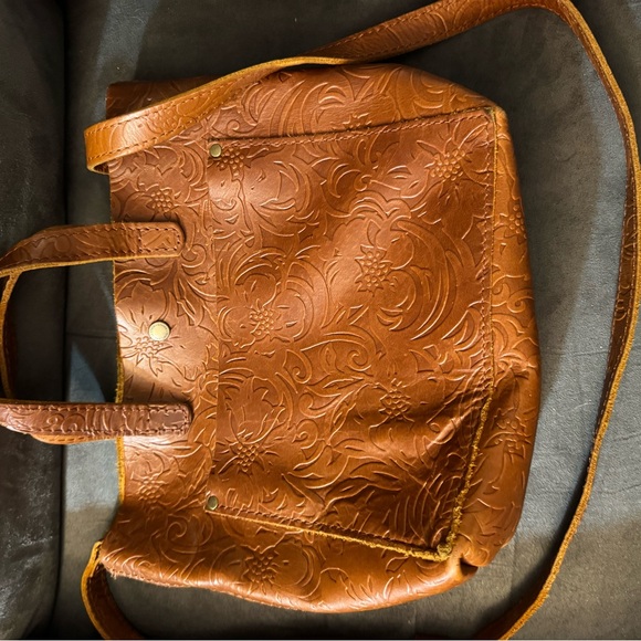 Used Portland Leather Goods Meadow Mini Crossbody Tote Leather Snap Closure - Picture 8 of 9